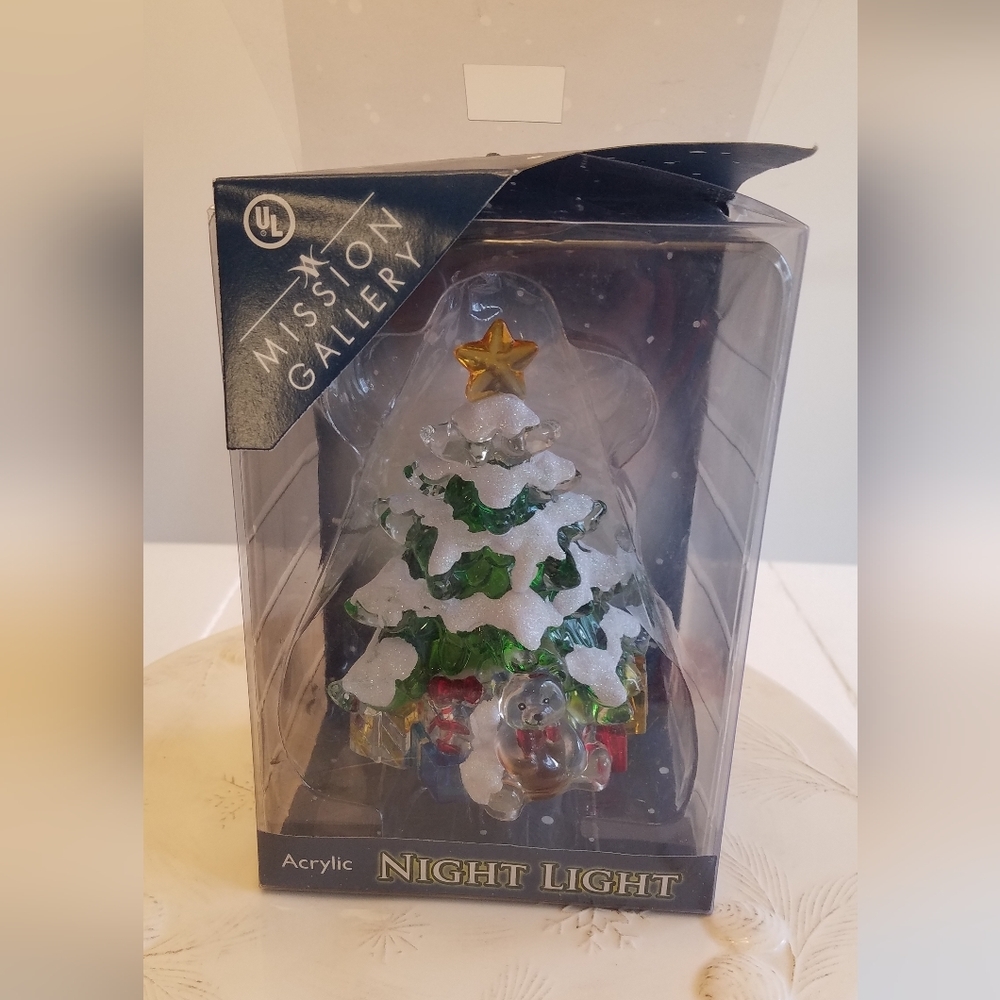 Mission Gallery  Christmas Tree Night Light
